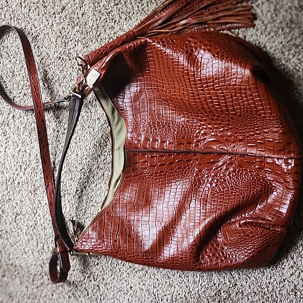 G.I.L.I. Cognac Pebbled Leather Bag